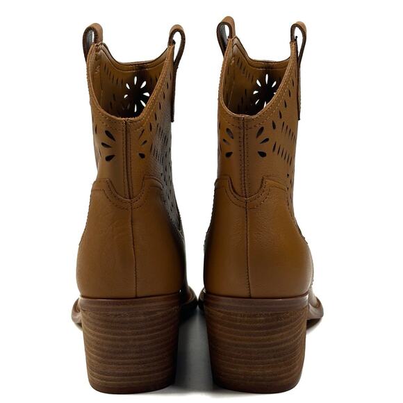 Marc Fisher Elyma Pointed Toe Western Tan Leather Booties Womens 8.5M New $199 - Picture 3 of 11